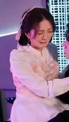 No One Could Cure Comatose CEO, but One Needle from Rural Girl Healed Him! He Married Her Right Away