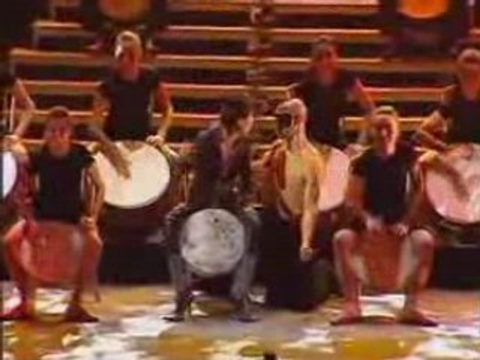 RİTİM SHOW GÜLBEN ERGEN ANADOLU ATEŞİ