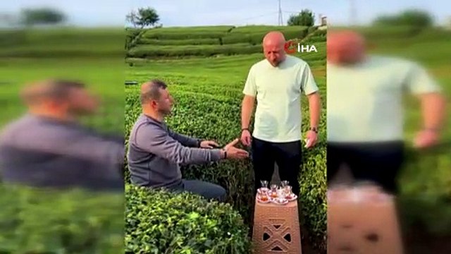 Gerçek olduğuna kimse inanmadı! 60 litrelik dev çay bardağı sosyal medyada gündem oldu