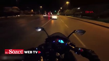 Maltepe'de hatalı şerit değiştiren otomobile motosiklet çarptı; kaza kamerada