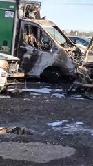 Incendio de vehículos en la calle Mallorca.