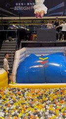 Virel Tranding Funny Balon prank Dont try to laugh Funny 2025 😜🤭😜🤭