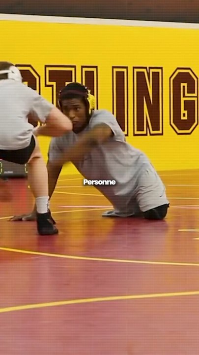 Né avec une seule jambe, Anthony Robles devient champion NCAA invaincu 🤼‍♂️