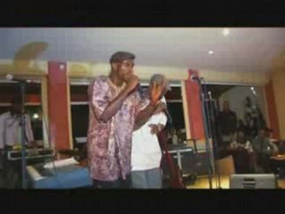 Benaja - à fleur de mots