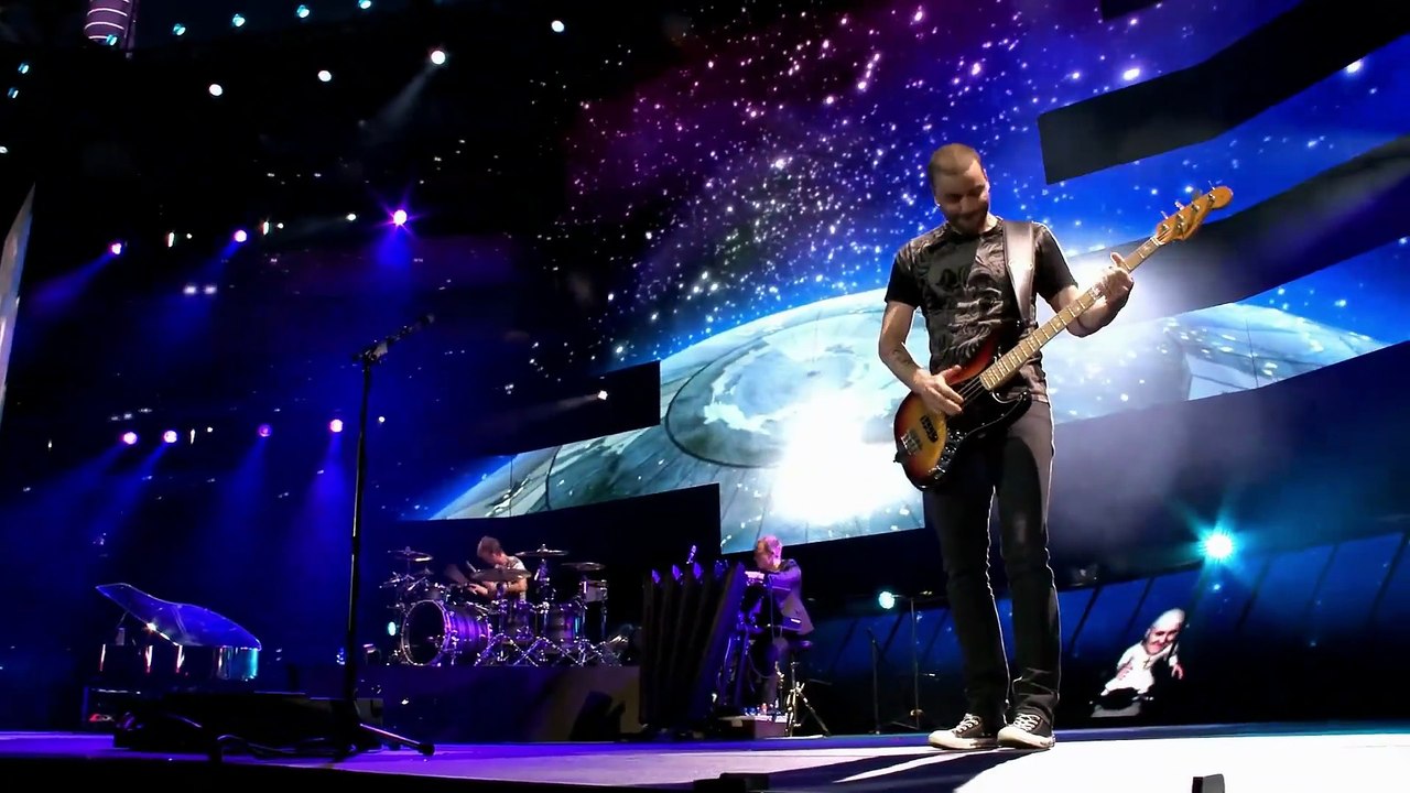 Panic Station - Muse (live)