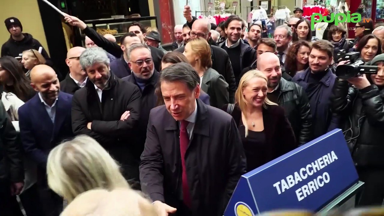 Napoli, regionali: Fico e Conte insieme alla Pignasecca (20.11.25)