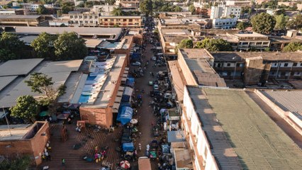 Burkina Faso : des marchés de Ouagadougou et Bobo Dioulasso bouclés pour lutter contre le terrorisme