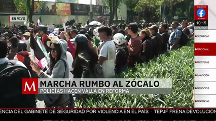 Policías hacen valla humana en Reforma para evitar paso de marcha Gen Z
