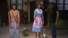 Chaves S01E09 - Os Contrabandistas de Joias - Uma Visita Muito Importante - Uma Vizinha (sem corte)