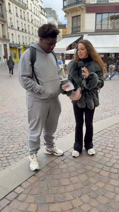 Trouve les bonnes réponses et dis-le en commentaire ❤️❤️🙌🏽✌🏽✌🏽 #MicroTropTard #Quiz #SophieOnly1