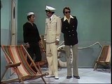 Chaves S01E21 - O Marujo Enjoado - Sustos na Vila
