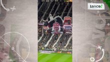 Torcida do Corinthians faz linda festa com direito a mosaico 3D na Neo Química Arena