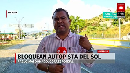 En Guerrero, normalistas bloquean la Autopista del Sol tras cancelación de la reunión con la IGIFE