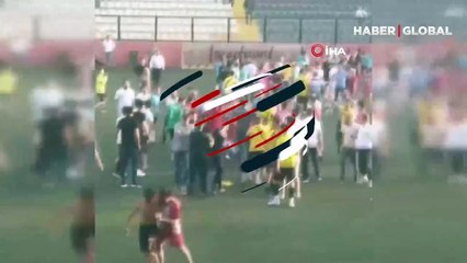 Sahada başladı, dışarı taştı: Futbol turnuvasında ortalık savaş alanına döndü!