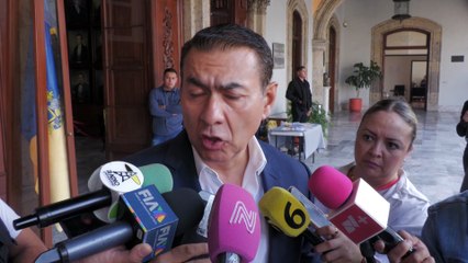 Jalisco mantendrá vallas en Palacio; advierten cero tolerancia ante nuevos intentos de vandalismo