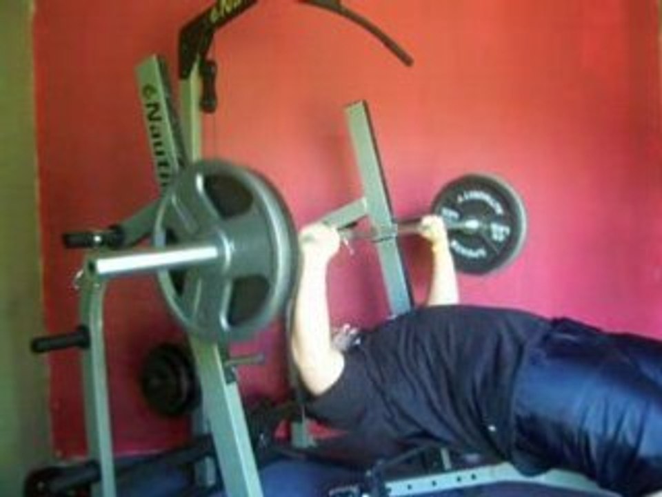 Fat Man Unleashed, Israel Lagares Repping 225 on the Bench