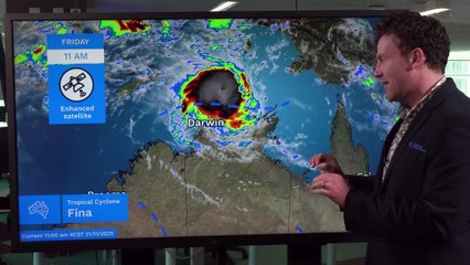 Tropical Cyclone Fina hits Northern Territory with 200mm rain