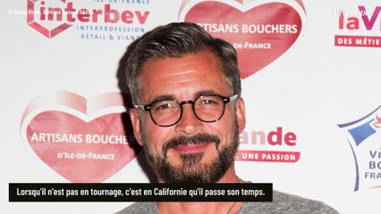 Dans sa maison loin de la France, Olivier Minne a un objet qui a une grande valeur pour lui : "Elle est partie aux États-Unis, chez moi à Los Angeles"