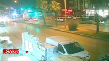 Adana'da otomobilin tıra çarpması kamerada