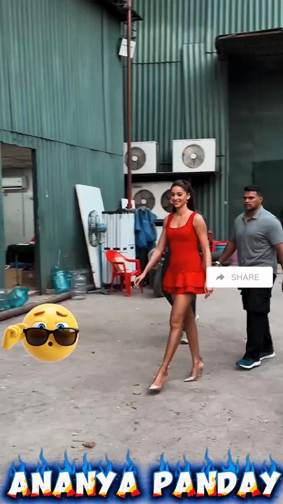Bollywood Actress Ananya Panday at Flimcity Mumbai 🥰 #bollywood #ananyapanday #actressreels #viral #actresses #viral #fypシ #bollywoodactressesstyle #bollywoodactressspotted #bollywoodactresssopttedinmumbai #actresslife #actressreels #actress #actress_new