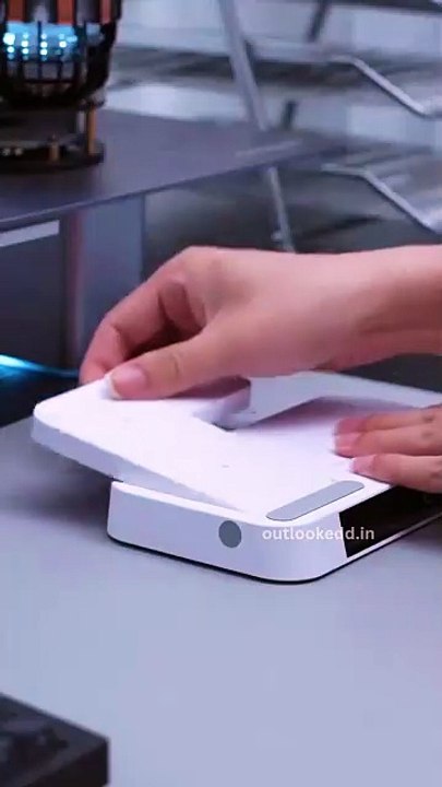 Wireless Charging Station 🔋✨ Fast Charge Your Apple Devices Anywhere 🇺🇸 | Must-Have Desk Upgrade 😍📱