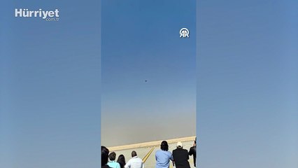 Dubai'de savaş uçağının düşme anı kamerada