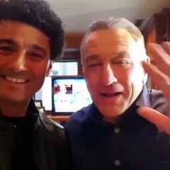 شاهدي روبرت دينيرو يصل القاهرة وخالد النبوي في استقباله