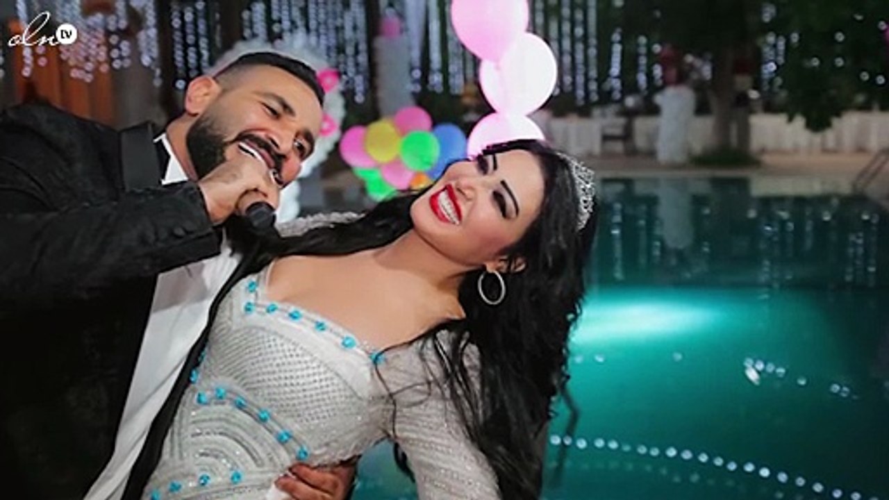 مفاجأة.. فستان زفاف سمية الخشّاب ارتدته منذ عامين