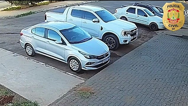 Homens armados rendem motorista e roubam carro em Taguatinga