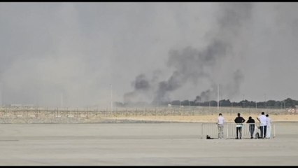 Precipita aereo al Dubai Air Show, morto il pilota del caccia