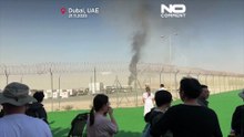 Indyjski myśliwiec rozbił się na Dubai Airshow, zginął pilot