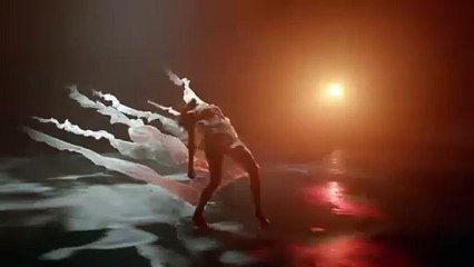 كريستن ستيوارت ترقص على أنغام أغنية بيونسيه في إعلان شانيل الجديد