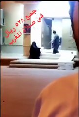 بالفيديو شاب سعودي يتتبع متسول يمني حتى وصول الشرطة