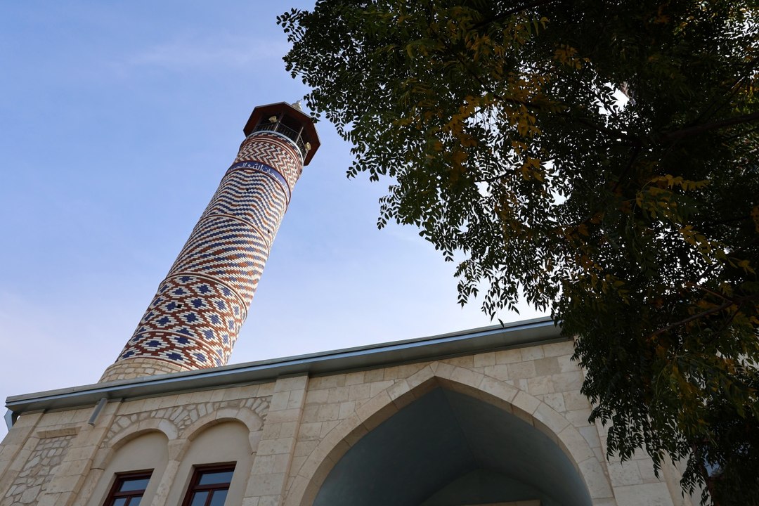 "Ağdam Cuma Mescidi" yeniden ibadete açıldı!