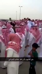 بالفيديو اعداد غفيرة تشارك فى تشييع جثمان الشهيد السعودي " هاشم الزهراني "