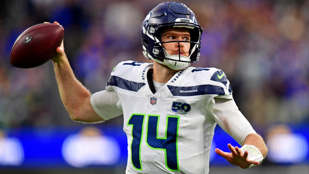 Seahawks vs. Titans: Game Preview & Betting Ins...