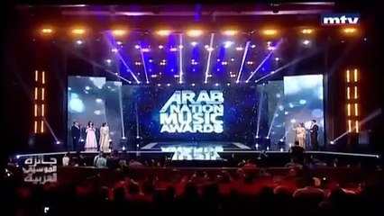 خاص - إليسا ترد الصاع صاعين لاتهام رزان مغربي ومايا دياب تُطيحهما