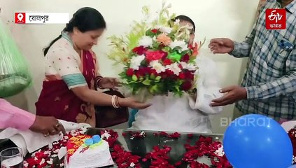 জন্মদিনে হল না ডায়েট কন্ট্রোল, 50টি কেক কেটে এলাহি ভূড়িভোজ অনুব্রতর