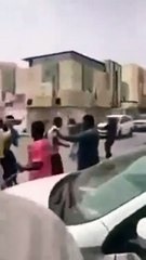 مشاجرة حادة بالسكاكين بين يمنيين بالسعودية