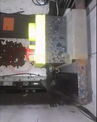 Moradores denunciam estruturas com problemas em condomínio de luxo