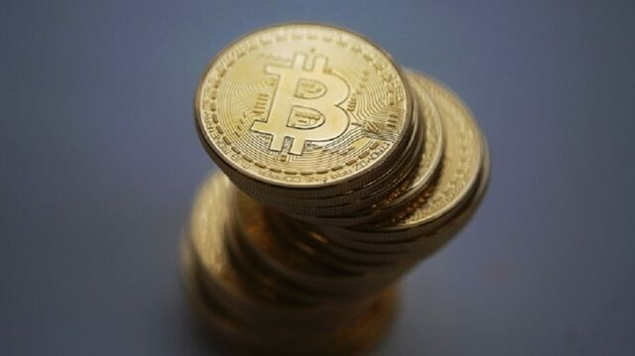 Bitcoin on Track for Worst Month Since 2022 Crypto Collapse