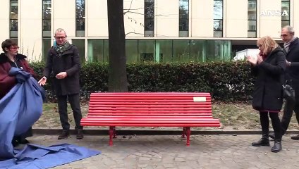 Torino, Reale Mutua apre il Punto Viola contro la violenza sulle donne