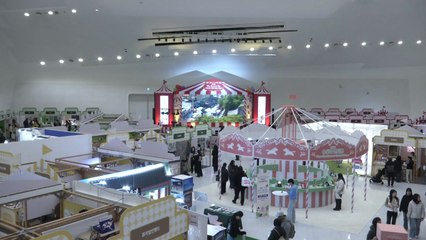 K굿즈 다 모였다...'2025 관광기념품 박람회' 개막 / YTN