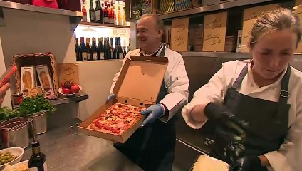 Liberal Democrust! Ed Davey shows off pizza he made