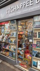 L’otaku en librairie spécialisée 📚💥