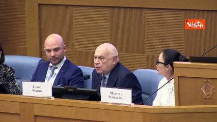 Nordio: "L'uomo per codice genetico non accetta la parità di genere"