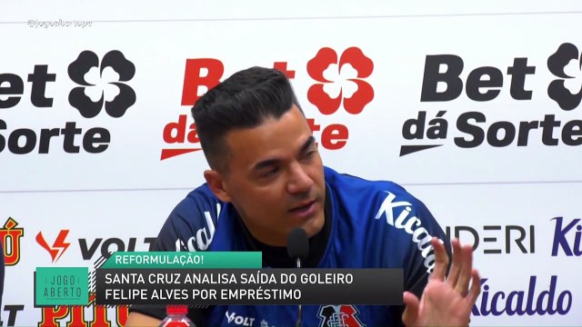 Santa Cruz analisa saída do goleiro Felipe Alves por empréstimo