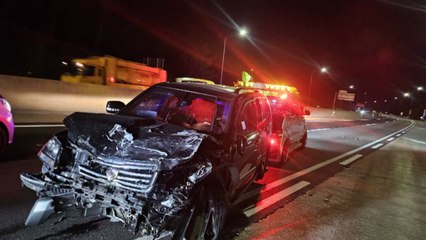 문경 중부내륙고속도로 4중 추돌...20대 1명 사망 / YTN