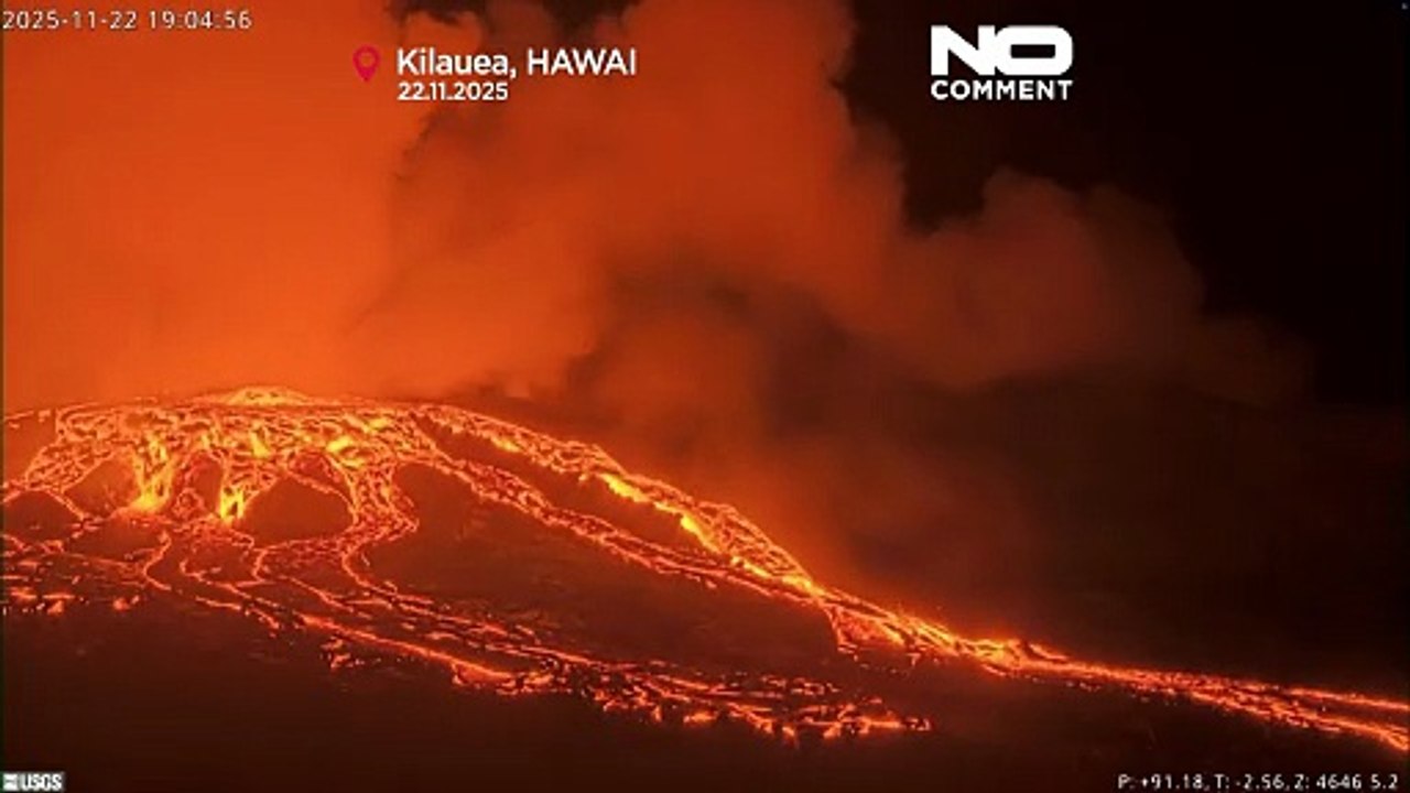 Vulcano Kilauea alle Hawaii in eruzione dall'anno scorso: fontane di lava alte centinaia di metri