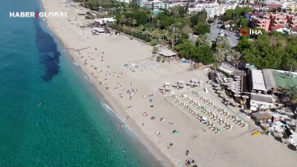 Rize’nin yaylalarında kar Alanya’da güneş: Kleopatra Plajı tıklım tıklım!